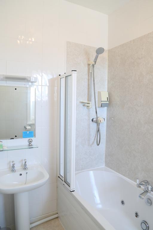 Keswick Park Hotel Екстериор снимка